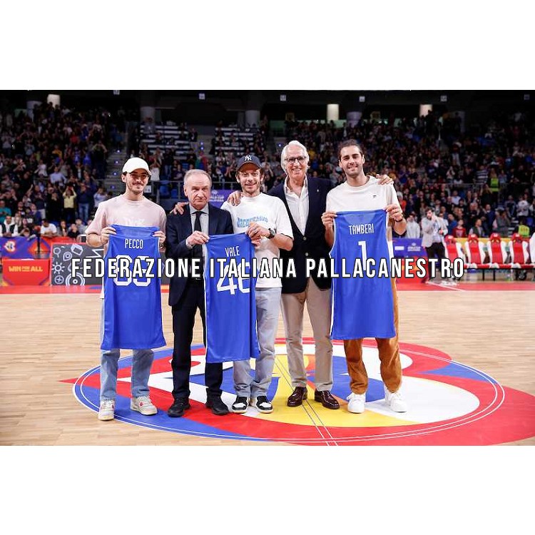 Pecco Bagnaia, Petrucci, Valentino Rossi, Malago, Gianmarco Tamberi Italia Italy - Spagna Spain FIBA WorldCup Qualifiers, Europe Federazione Italiana Pallacanestro 2022 Pesaro, 11/11/2022 Foto AlessiaDoniselli // CIAMILLO-CASTORIA
